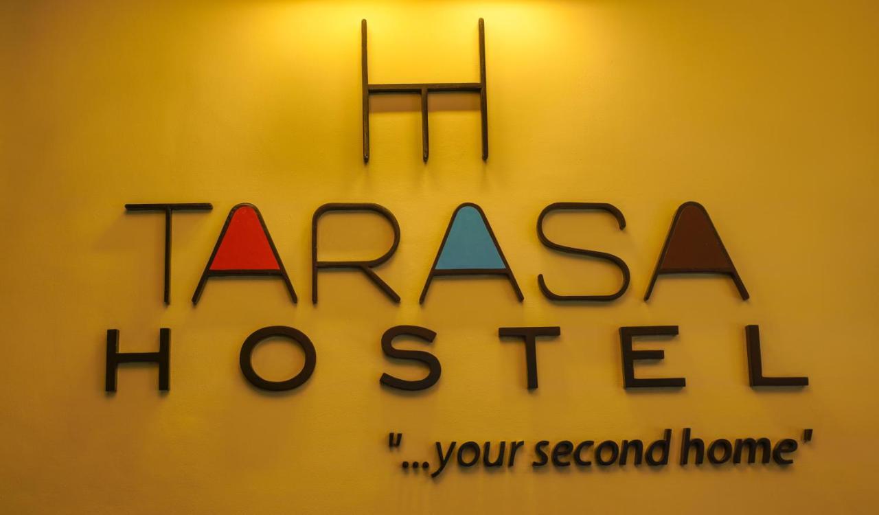 Tarasa Hostel Pasay Bagian luar foto