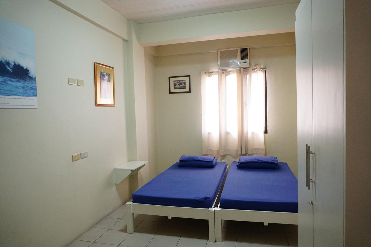 Tarasa Hostel Pasay Bagian luar foto