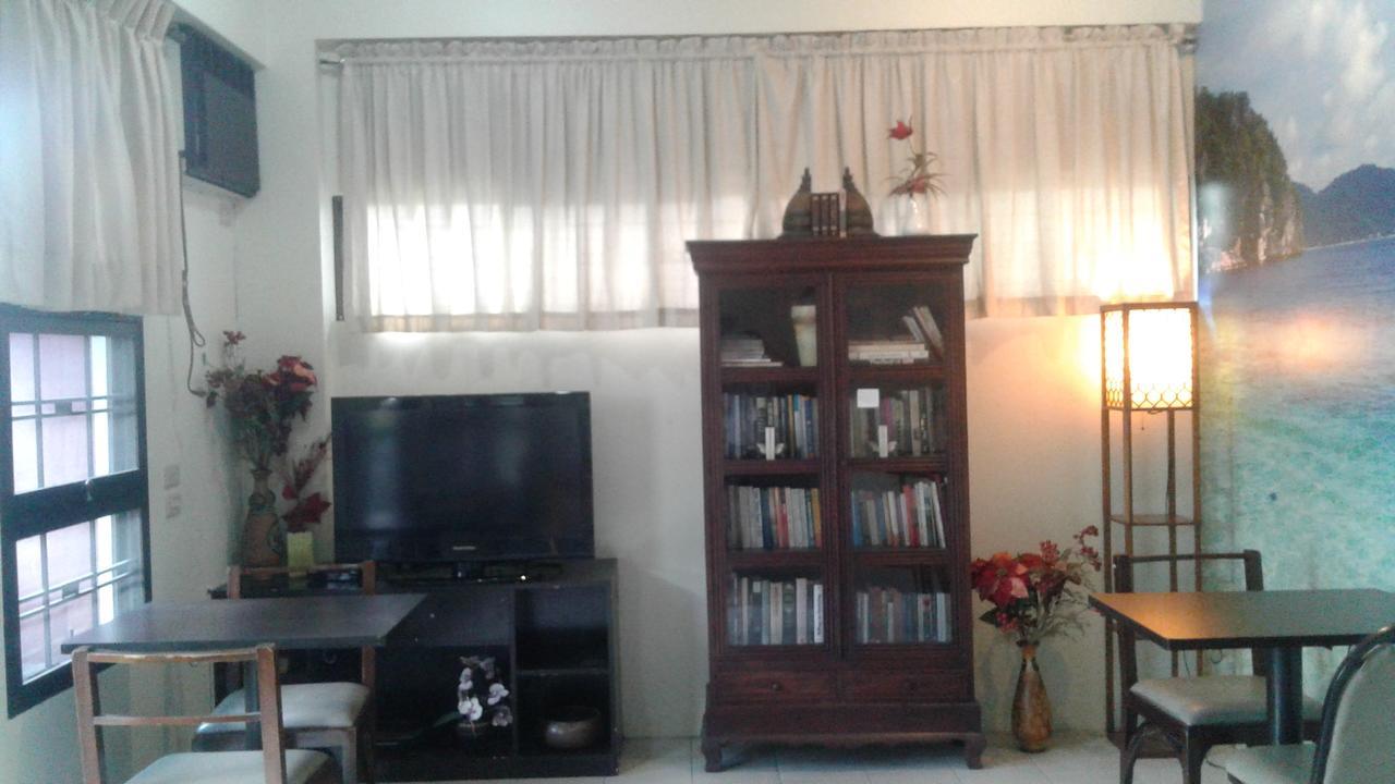 Tarasa Hostel Pasay Bagian luar foto