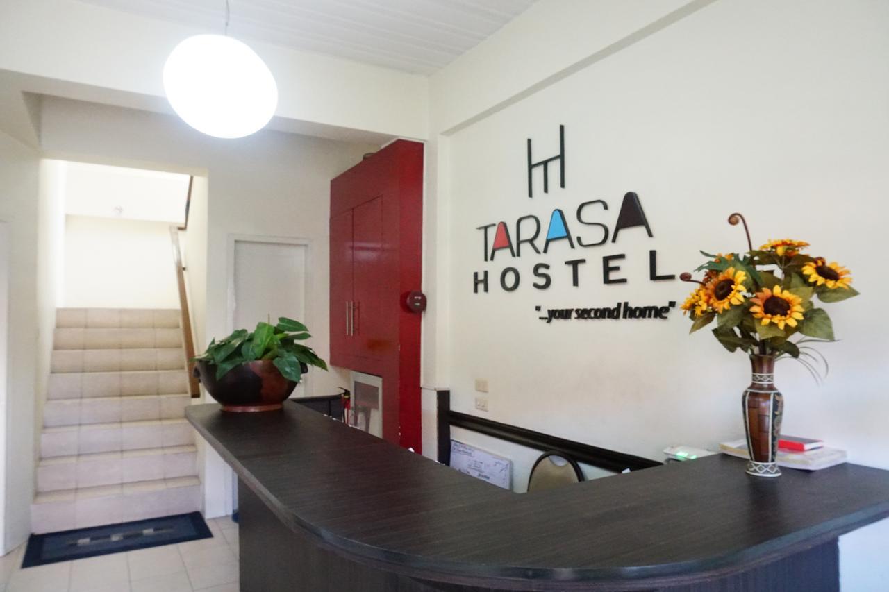 Tarasa Hostel Pasay Bagian luar foto